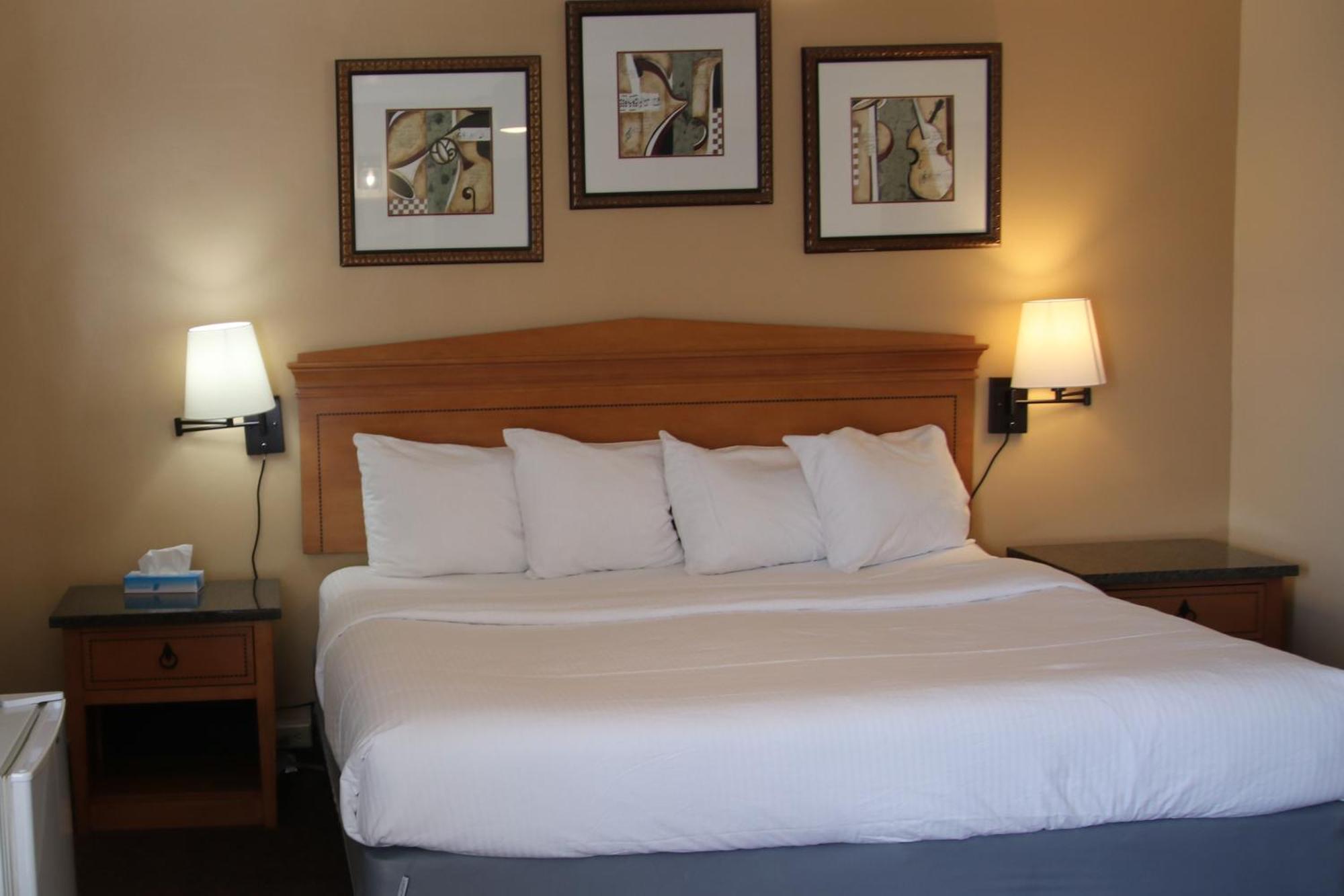 Townhouse Motel Lusk Bagian luar foto